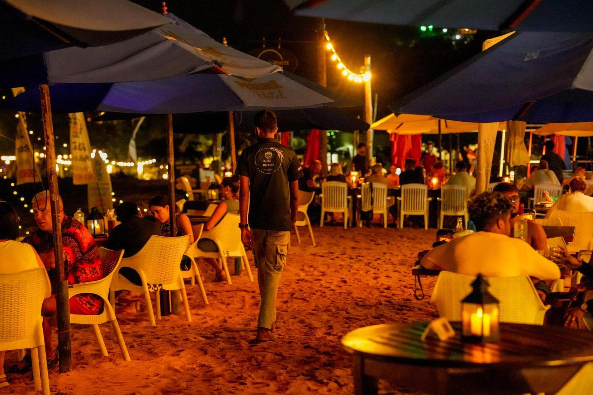 Peacock Beach Hotel Unawatuna Ngoại thất bức ảnh
