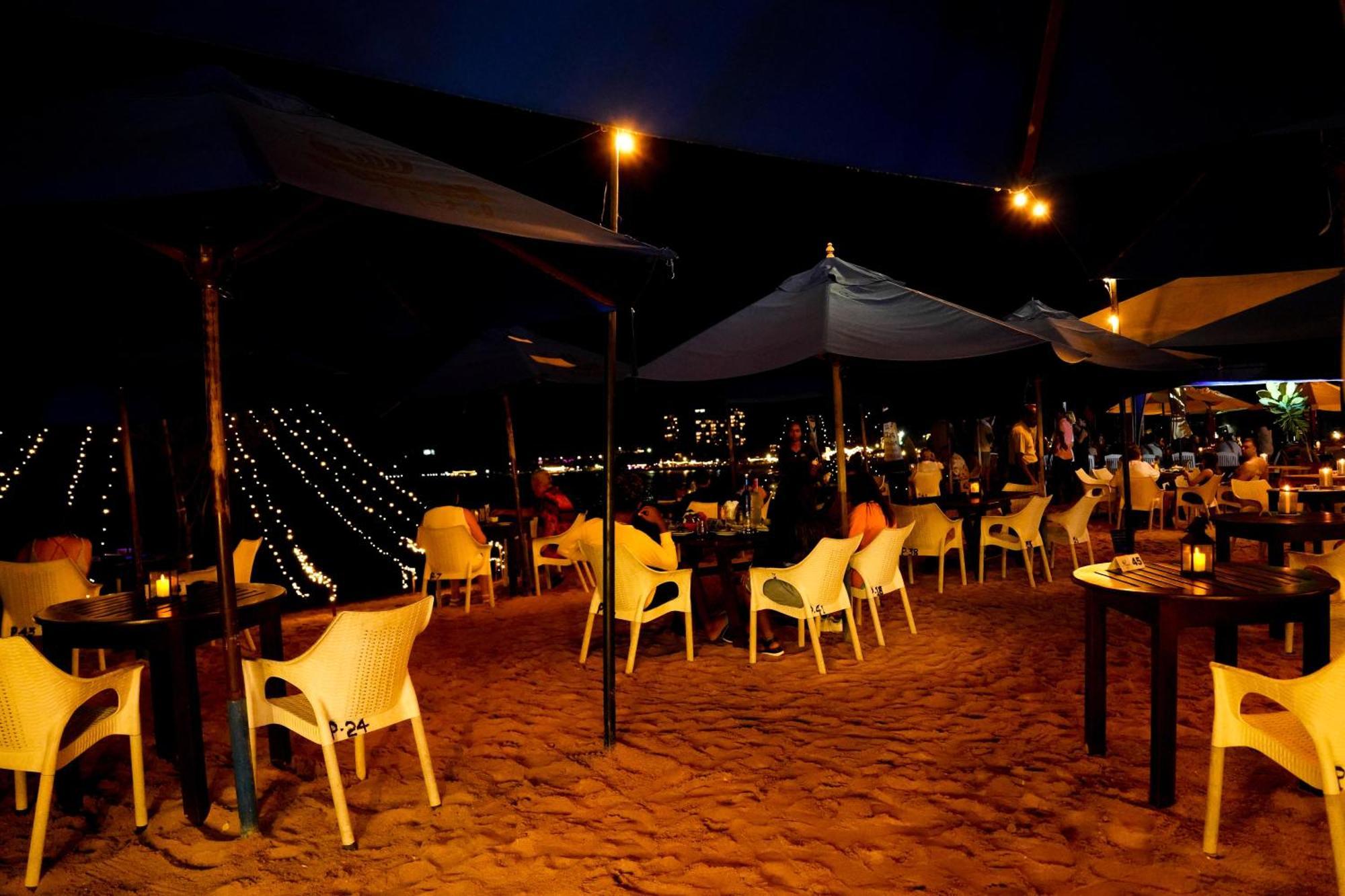 Peacock Beach Hotel Unawatuna Ngoại thất bức ảnh