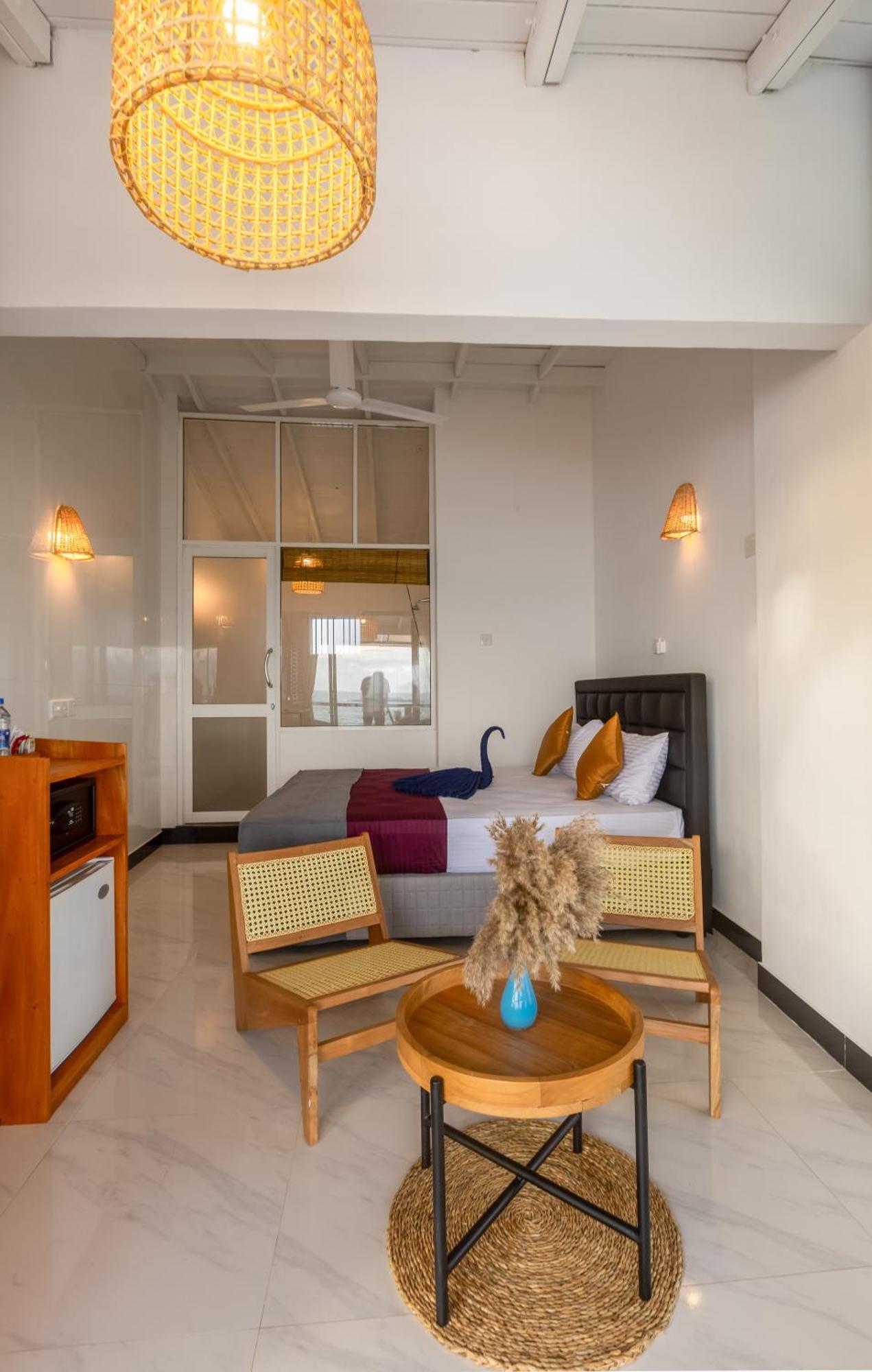 Peacock Beach Hotel Unawatuna Ngoại thất bức ảnh